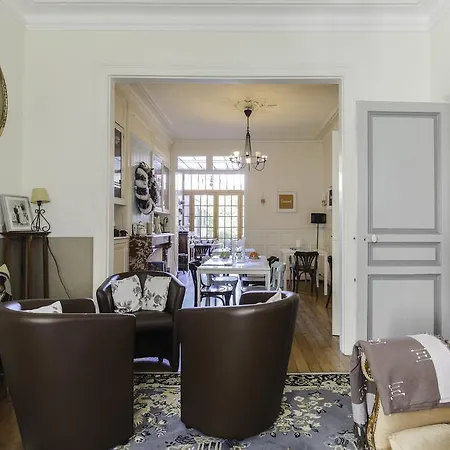 Bed & Breakfast Maison D'hotes Le Quatorze