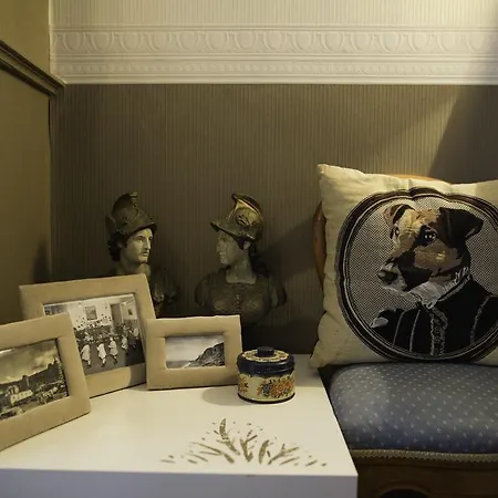 Maison D'hotes Le Quatorze Bed & Breakfast