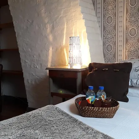 Couette-café Maison D'hotes Le Quatorze 3*